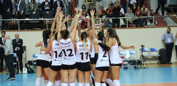 Vakıfbank - Eczacıbaşı Vitra maç sonucu: 2-3