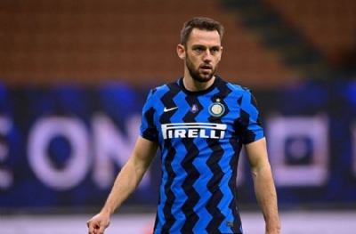 Stefan De Vrij imzayı attı! Galatasaray ve Fenerbahçe'ye sürpriz