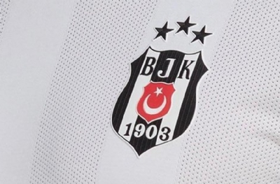 Trafikte saldırı! Yok böyle sakatlık 