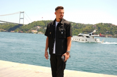 Fenerbahçe'den ayrılmıştı! Mergim Berisha başa bela oldu