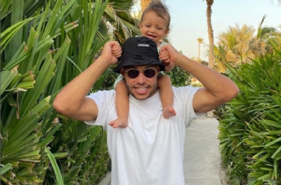 Oxlade-Chamberlain için uçak aranıyor! 3 erteleme 1 iptal