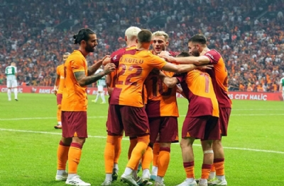 İşte Galatasaray'ın ilk 11'i! Yıldız isme kesik