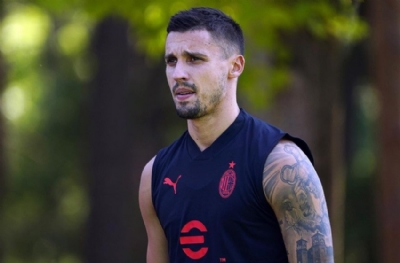 Milan'ın Rade Krunic'i satmaya gönlü var gibi gibi! Fenerbahçe'nin yapması gereken