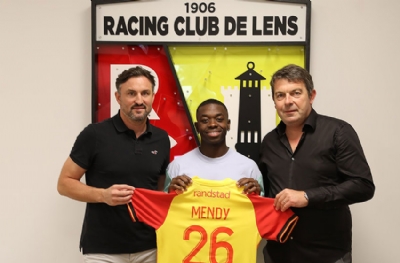 Galatasaray ve Beşiktaş'a yazılmıştı! Nampalys Mendy Lens'te