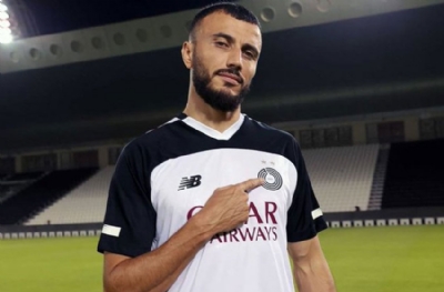 Daha maça bile çıkmadı! Romain Saiss, Al-Shabab'a kiralandı