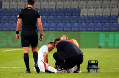Galatasaray'da sol bek depremi! En az 1 ay yok