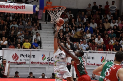 Aliağa Petkimspor - Pınar Karşıyaka: 81-69 (MAÇ SONUCU)