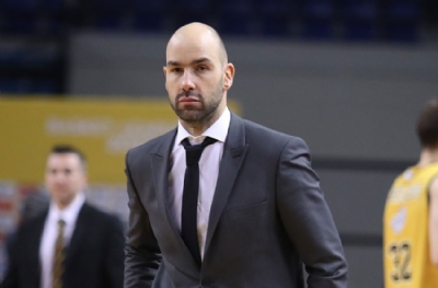 Itoudis'in yerine Vassilis Spanoulis