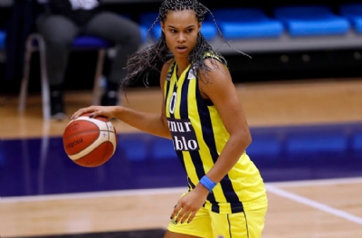 Fenerbahçe'de Satou Sabally ile yollar ayrıldı