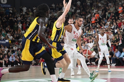 Pınar Karşıyaka - Fenerbahçe Beko maç sonucu: 84-79