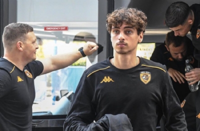 Fenerbahçe'nin genç yıldızı unutuldu! Hocası neden oynatmadığını açıkladı
