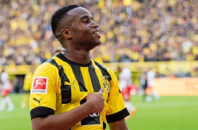 Dortmund'da Moukoko krizi! Liverpool devrede