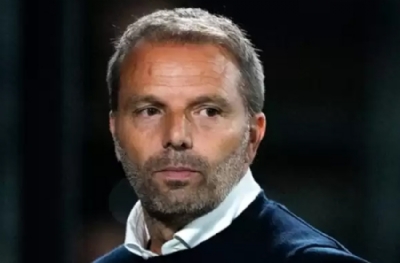 Ajax geç kalsa da kovdu
