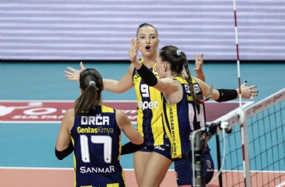 Fenerbahçe Opet - Beşiktaş Ayos: 3-0 (MAÇ SONUCU)
