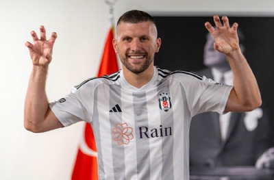 Ante Rebic'e bir değil iki talip birden çıktı! 1.6 milyon euro ne olacak?