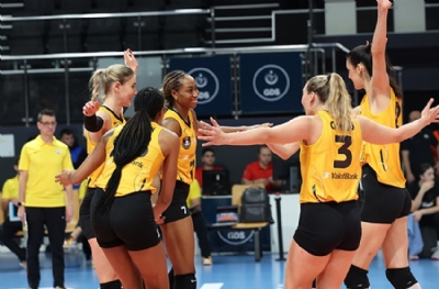 VakıfBank - Jedinstvo Stara Pazova: 3-1