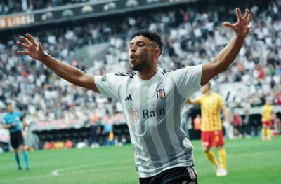 Ox, Galatasaray forması giydi
