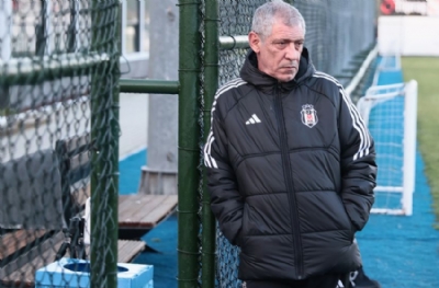 Fernando Santos eski öğrencisini aradı! 20 milyon euro'luk stoperini istedi