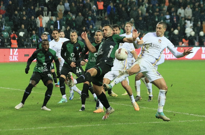 Kocaelispor - Eyüpspor maç sonucu: 2-1