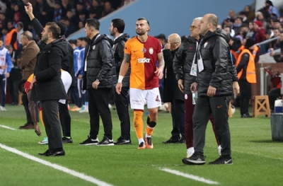 Galatasaray'da bomba Abdülkerim Bardakçı iddiası! Bilerek mi kart gördü?