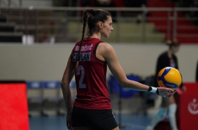 Beşiktaş'ta kadın voleyboluna Özyeğin ailesi sponsor oluyor