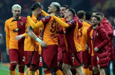 Galatasaraylı yıldızlara teklif yağıyor! Erden Timur ne yapacak?