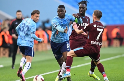 Trabzonspor maçı sonrası bir kriz daha! Kavga etti kadro dışı kaldı