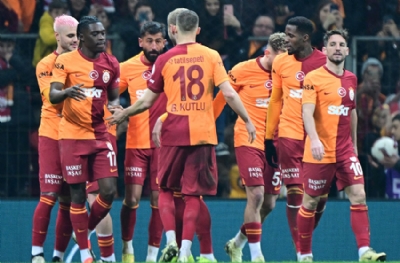 Dayı'nın yanına Torreira'nın yerine mi? Yoksa Icardi'nin arkasına mı?