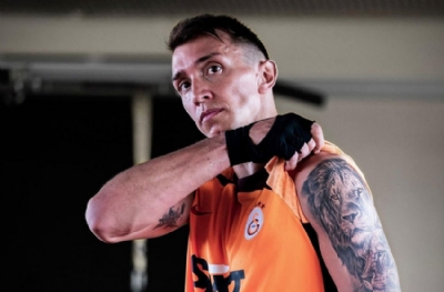 Muslera'nın menajeri 'çantacı fenomenleri' kullanmaya bırakmıyor! İşte son durum