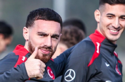 Hocası Schmidt, Orkun Kökçü ile ilgili konuştu! Beşiktaş'ın umutları yine yeşerdi