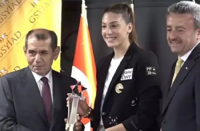 İlkin Aydın'a büyük onur