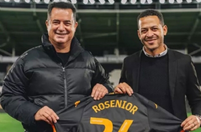  Acun, Rosenior'u kovdu! 'Verdiğim en zor karardı'