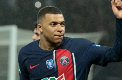 Kylian Mbappe, Paris Saint-Germain’den ayrılacağını resmen açıkladı