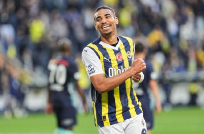 Djiku'dan derbi açıklaması! 'Gururumuz için Galatasaray'ı yenmeliyiz'