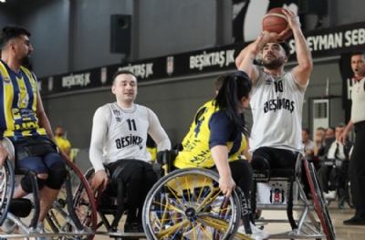 Fenerbahçe Göksel Çelik seriyi eşitledi