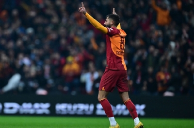 Demirbay'dan aile göndermesi 