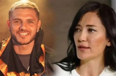 Pelerin giyen Mauro Icardi, 'astrolog Meral' ve Fenerbahçe ile dalga geçti: Kartların büyüsüne kapılırsan...