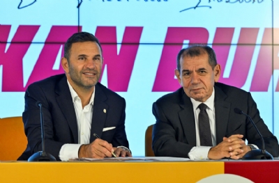 Okan Buruk'tan Galatasaray'a 2 yıllık yeni imza! Boş mukavele detayı