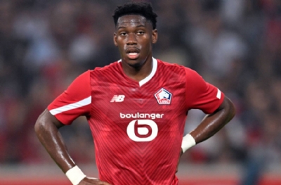 Chelsea'nin yeni golcüsü Fransa'dan
