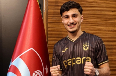 Fotospor yazdı Trabzonspor 61 numarasının maliyetini resmen duyurdu