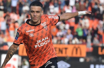 Roma Enzo Le Fee'da muradına erdi