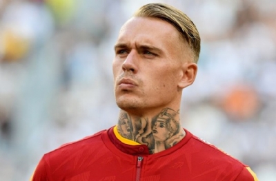 Beşiktaş ve Trabzonspor Roma'dan ayrılacak olan Rick Karsdorp için kapıştı