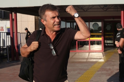 Beşiktaş'ta Feyyaz Uçar transferi açıkladı