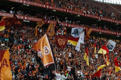 Galatasaray yönetiminden bir karaborsa bilet açıklaması daha 