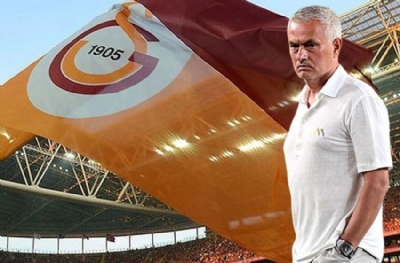 Galatasaray'dan Jose Mourinho'ya jet yanıt! 'Geç kalan Fenerbahçe...'