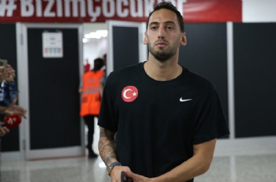 Hakan Çalhanoğlu: Şans bulduk ama golleri atamadık