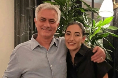 Mourinho'nun düğününden ilk görüntüler! Kızını böyle evlendirdi