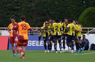 Fenerbahçe Petrol Ofisi-Galatasaray Petrol Ofisi: 2-0 (MAÇ SONUCU)