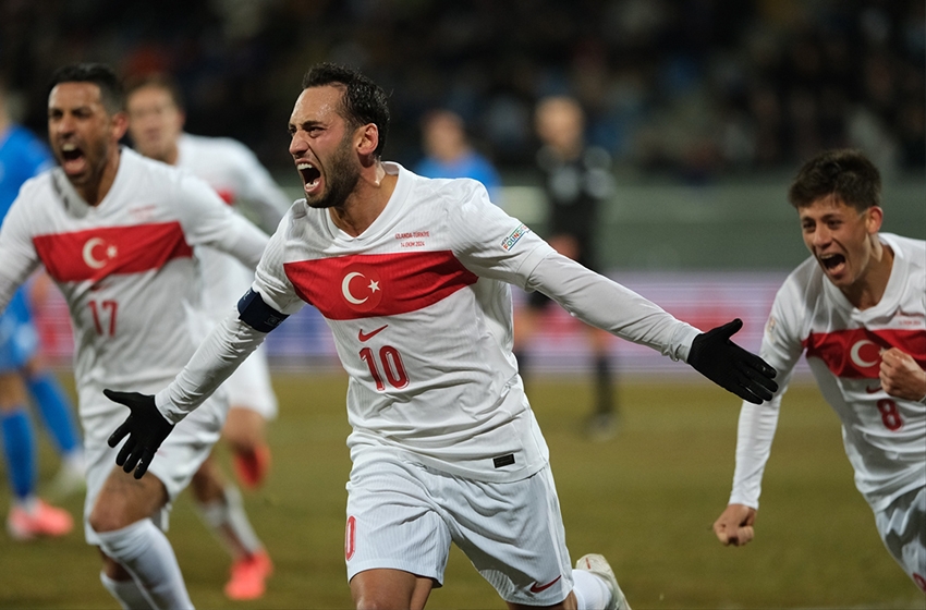 İzlanda - Türkiye: 2-4 (MAÇ SONUCU)