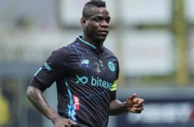 Mario Balotelli için transfer açıklaması!